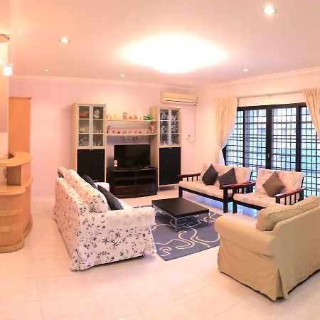 Golden Swan Sibu Homestay المظهر الخارجي الصورة