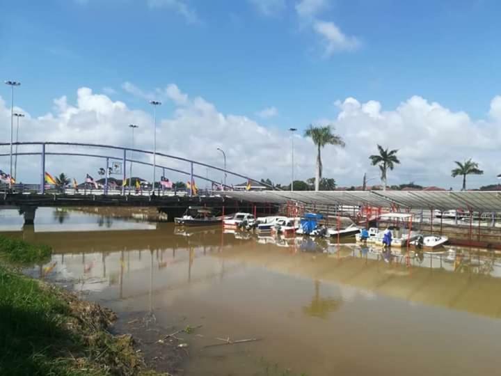 Golden Swan Sibu Homestay المظهر الخارجي الصورة
